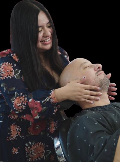 Lesley, master barber